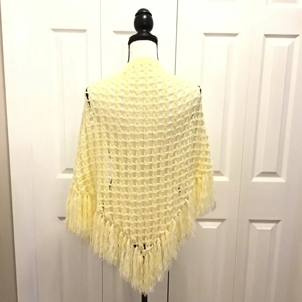 Vintage Hippy Crocheted Ivory Fall Winter Fringe Shawl Wrap Coverup One Size
